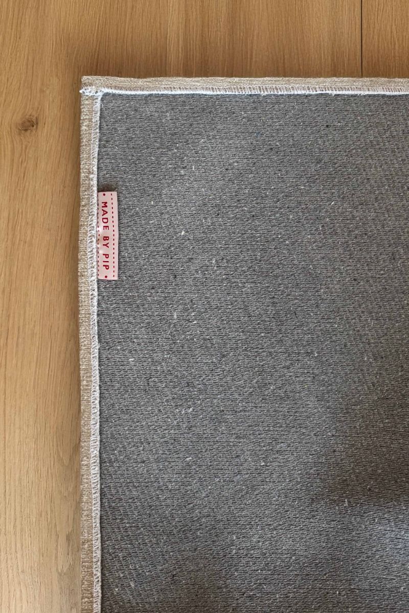 Carpet Alfombra by Pip Light Green