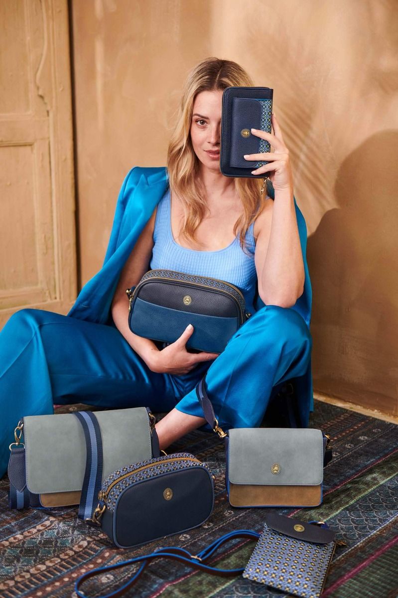 Fenna Cross Body Small Uni Blue