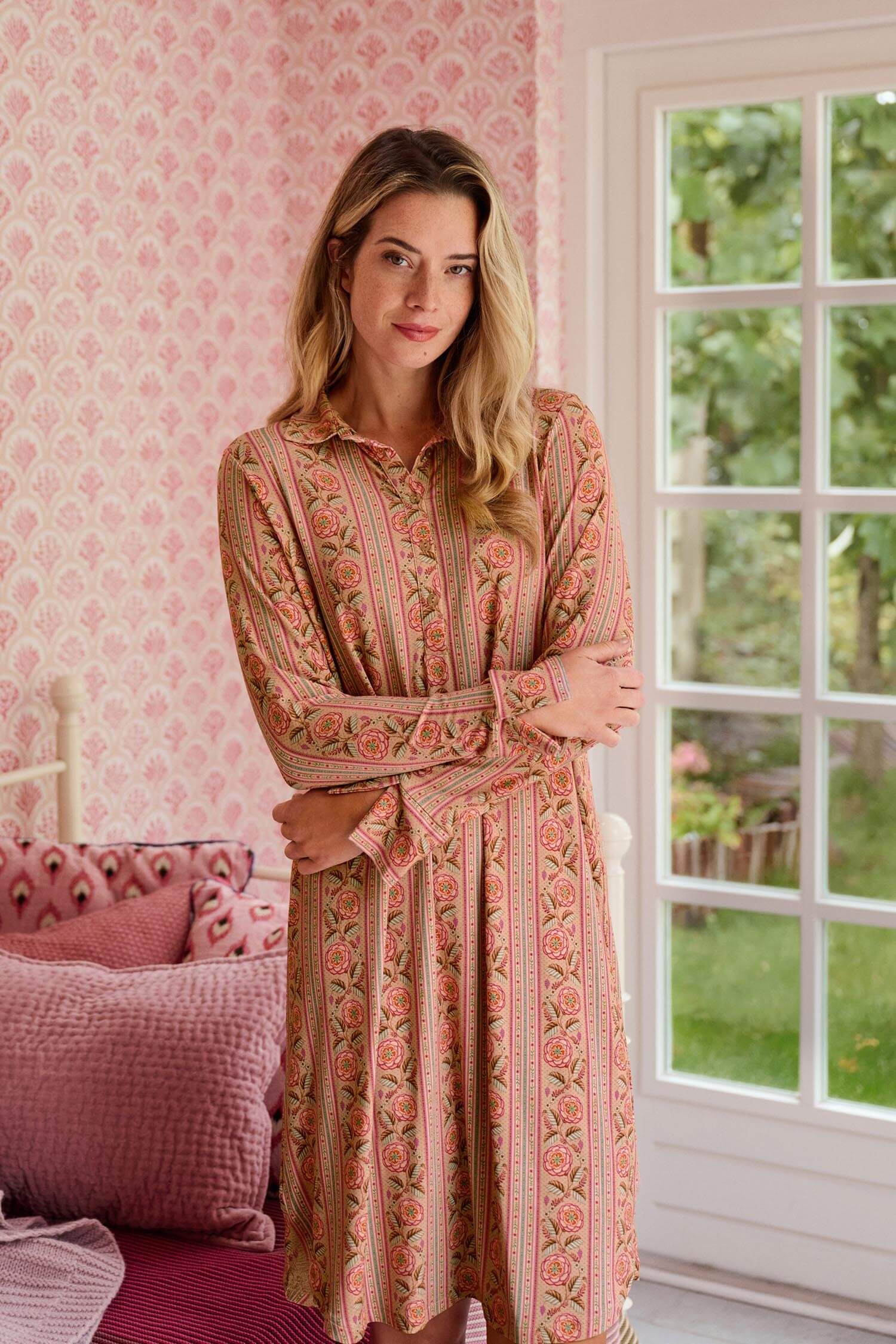 Daaltje Long Sleeve Nightdress Rosa Rani Sand