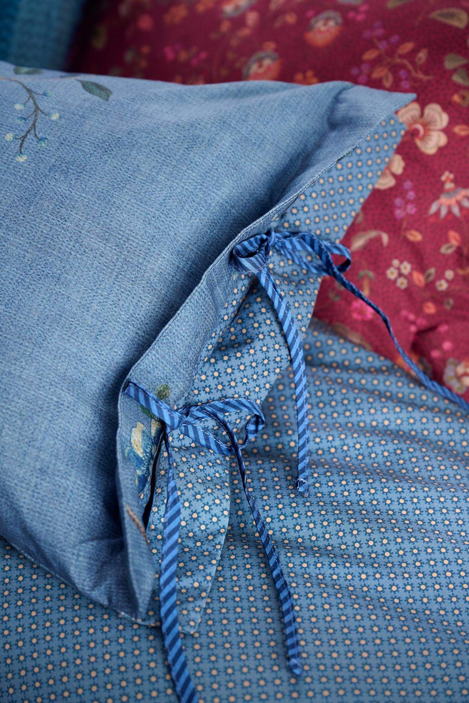 Cushion Desi Garden Blue