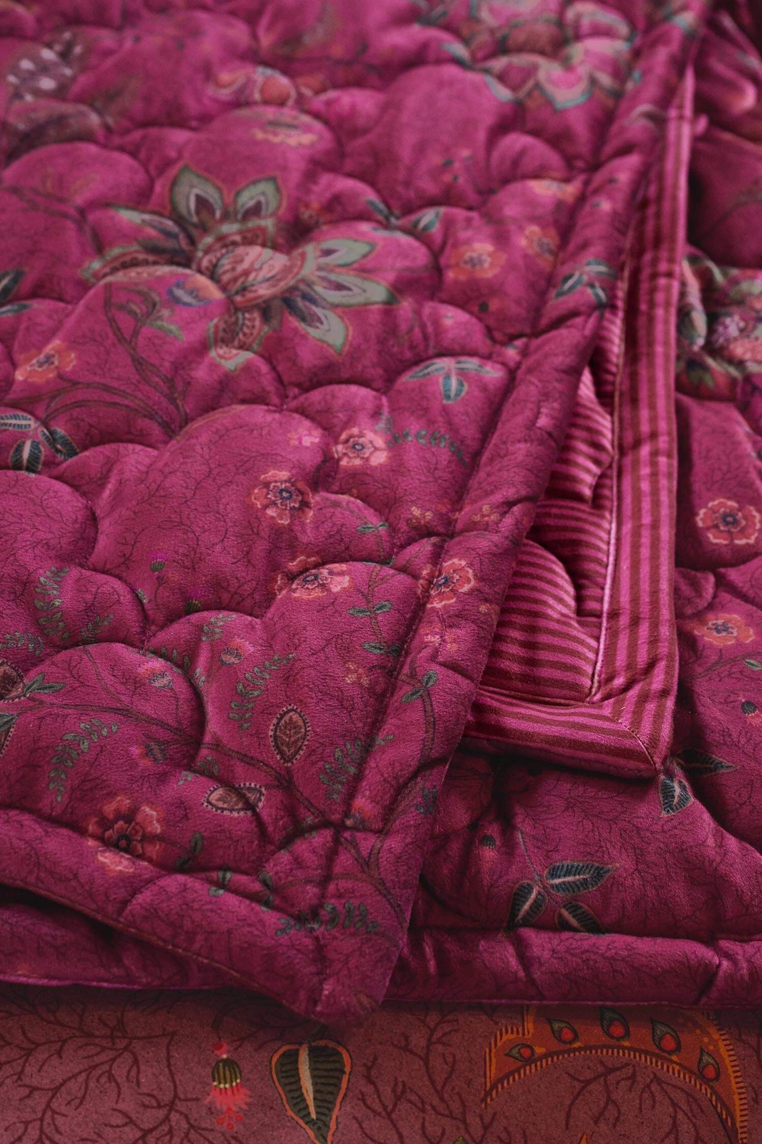 Quilt Velvet Mumbai Morning Dark Pink