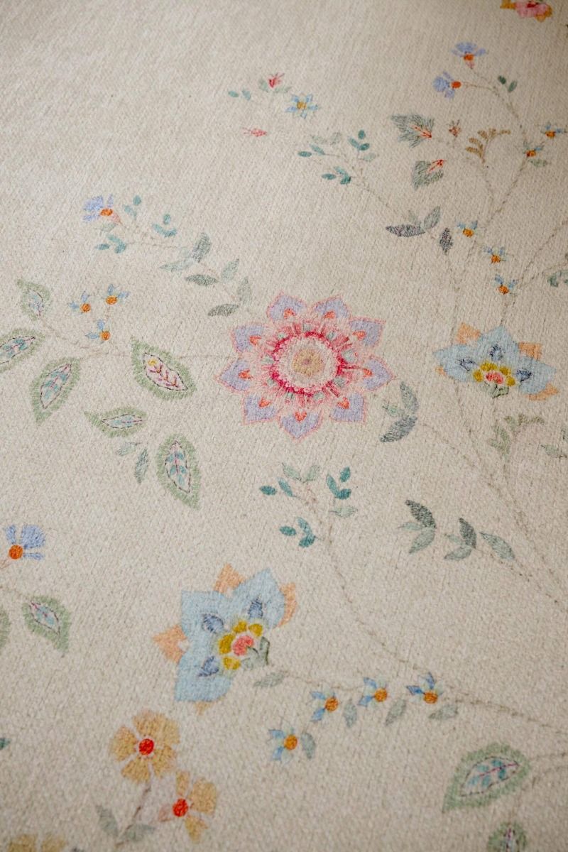 Carpet Campo de Flores by Pip Off White