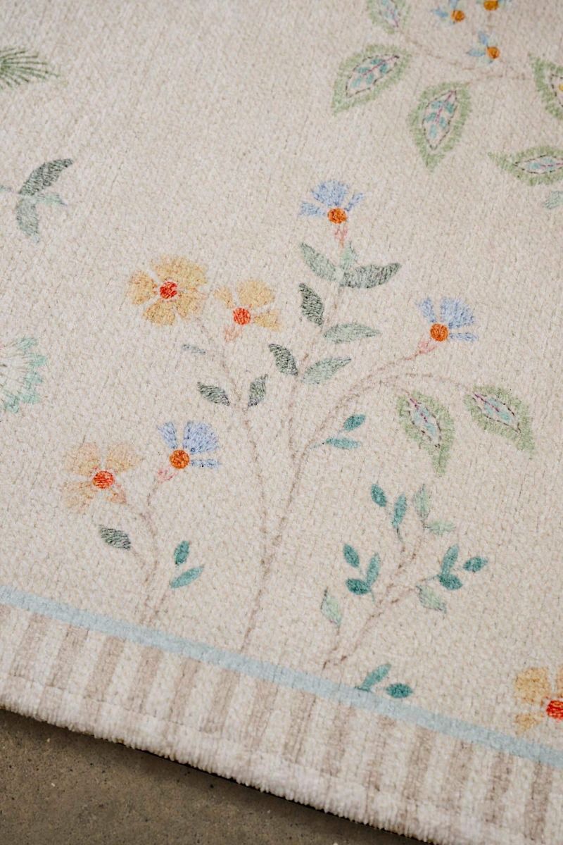 Carpet Campo de Flores by Pip Off White
