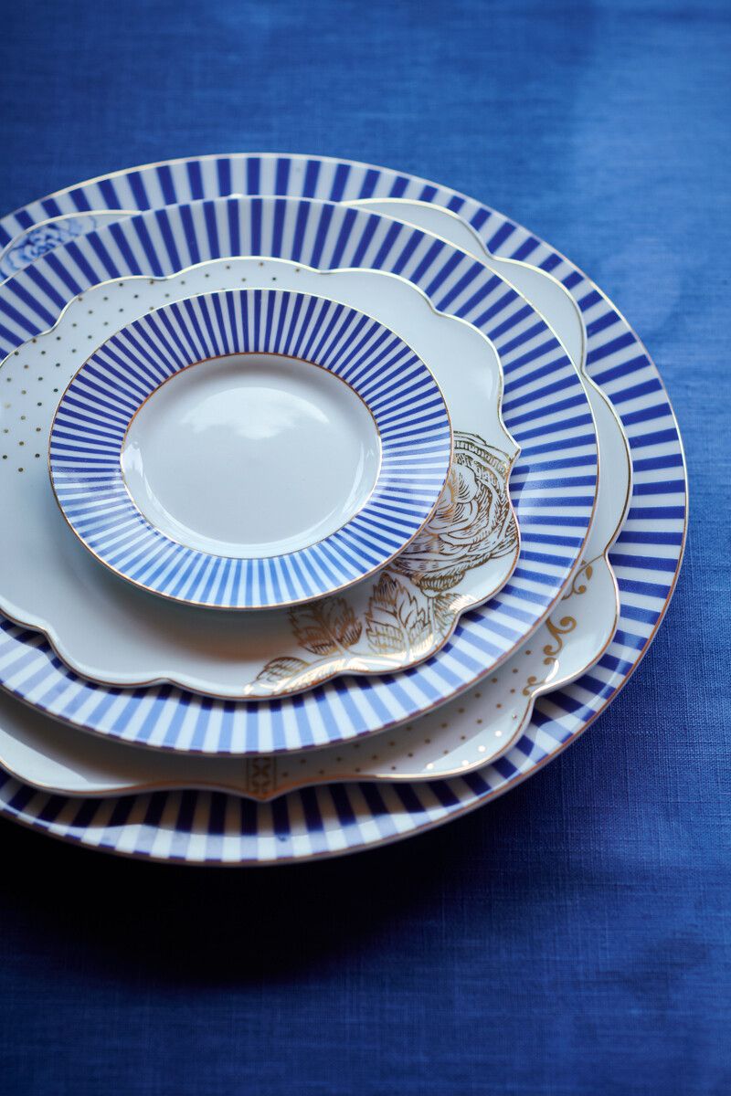 Plate Royal Stripes Blue 17cm