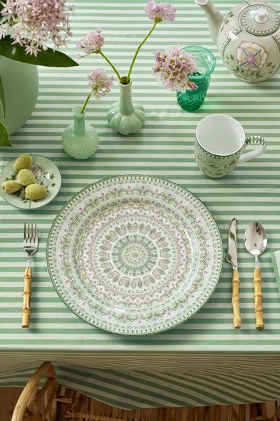 Plate Lily&Lotus Moon Delight Light Green 32cm