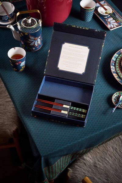 Giftset Bowls 15cm & Chopsticks Oriental Berry Blues Blue