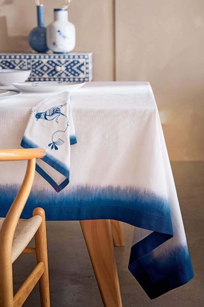 Table Cloth Pip & The Blue Bird Blue